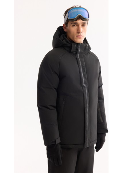 Erkek Siyah Kapüşonlu Su İtici Rüzgar Geçirmez -15°C Dayanıklı Şişme Kayak Montu A52Y6161