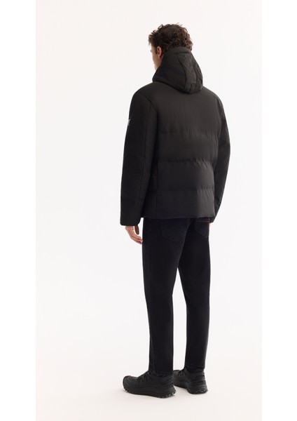 Erkek Siyah Kapüşonlu Su İtici Rüzgar Geçirmez -7°C Dayanıklı Şişme Comfort Fit Mont A52Y6184