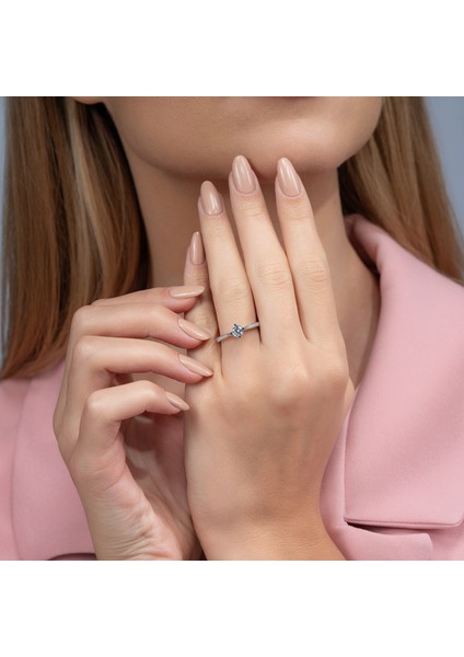 0,63 Karat Kolu Taşlı Tektaş Pırlanta Yüzük fırsatları