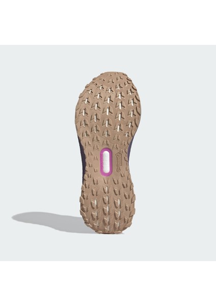 Performance JQ5377 Ultraboost Shoes