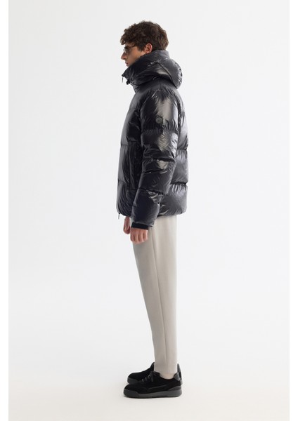 Erkek Siyah Kapüşonlu Kaz Tüyü Su İtici Rüzgar Geçirmez -20°C Dayanıklı Şişme Mont A42Y6182