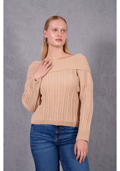 Kadın Açık Bej Şönil Kadife Carmen Yaka Triko Kazak fiyatları