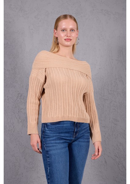 Kadın Açık Bej Şönil Kadife Carmen Yaka Triko Kazak modelleri