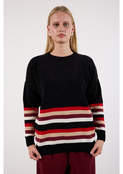 Kadın Siyah Çizgili Bisiklet Yaka Şönil Kadife Triko Kazak