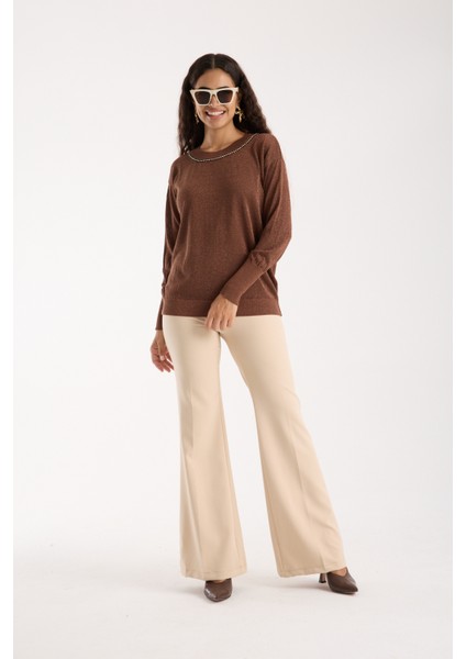 Kadın Kahve Viskon Vortex Iplik Taş Detaylı Bisiklet Yaka Simli Triko Bluz