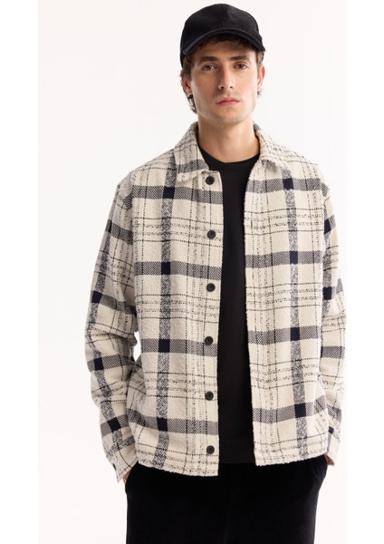 Erkek Ekru Klasik Yaka Soft Touch Ekoseli Comfort Fit Gömlek Ceket A52Y2008