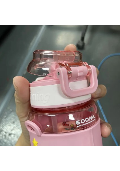 Çocuk Suluk Matara 600ML Askılı Hello Kitty Figürlü Plastik HK409 fiyatları