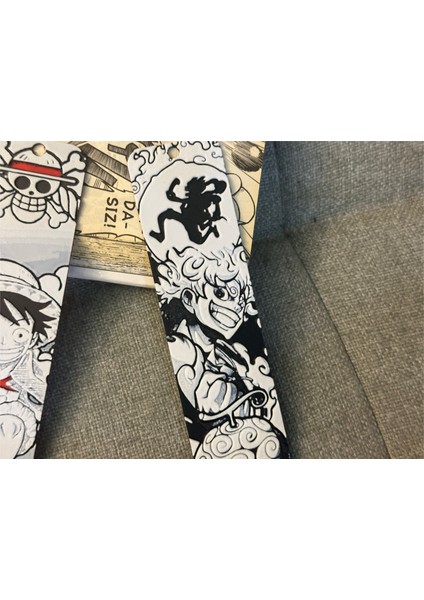 One Piece Kabartmalı 3’lü Kitap Ayracı Seti - Luffy, Gomu Gomu No Mi Devil’s Fruit Lastik Lastik Meyvesi, Wanted - 3 Adet Ayraç fırsatları