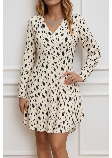 Kadın Uzun Kollu V Yakalı Desenli Kısa Keten Elbise modelleri