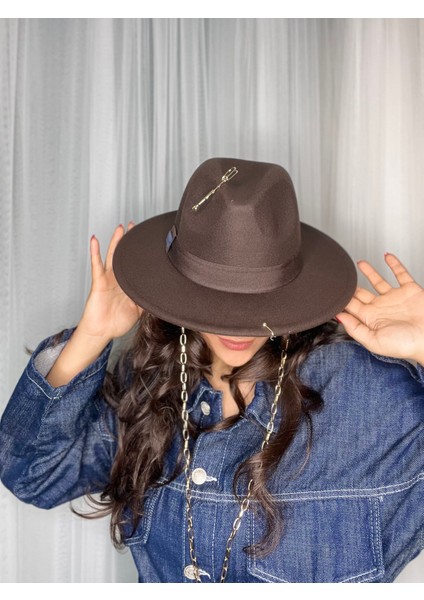 Tasarım Aksesuarlı Panama Fötr Şapka fiyatları