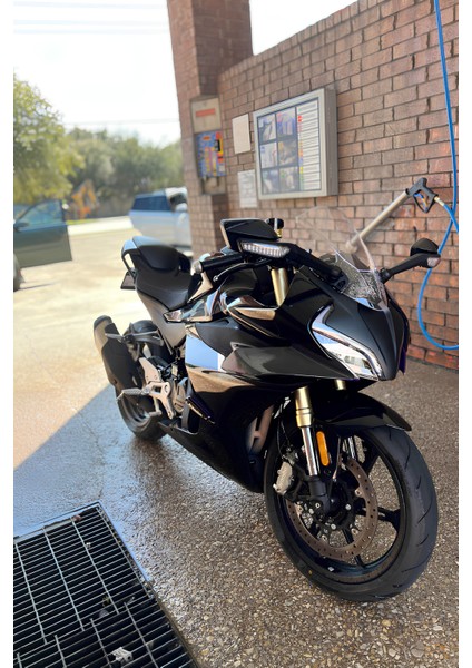 Cf Moto 250 Sr Uyumlu Orijinal Kanat Seti – Kendi Vida Deliğiyle %100 Uyumlu indirimleri