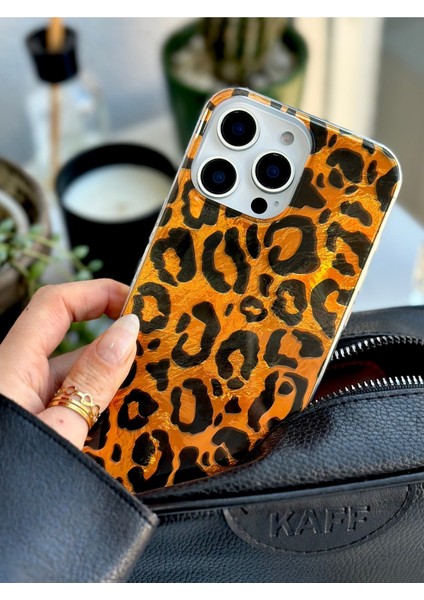 Iphone 16 Promax Uyumlu Shine Leopar Renk Geçişli Parlak Silikon Kourmalı Kılıf
