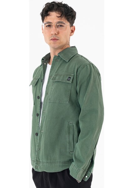 Erkek Yeşil Kot Ceket Relax Fit Kapaklı Çift Cepli Gömlek Yaka modelleri