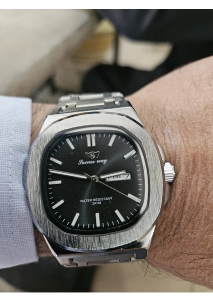 Kare Kasa Erkek Kol Saati - Paslanmaz Çelik, Su Geçirmez Kol Saati