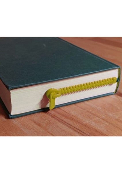 renkli fermuar tasarımlı kitap ayracı – eğlenceli ve şık kitap okuma aksesuarı