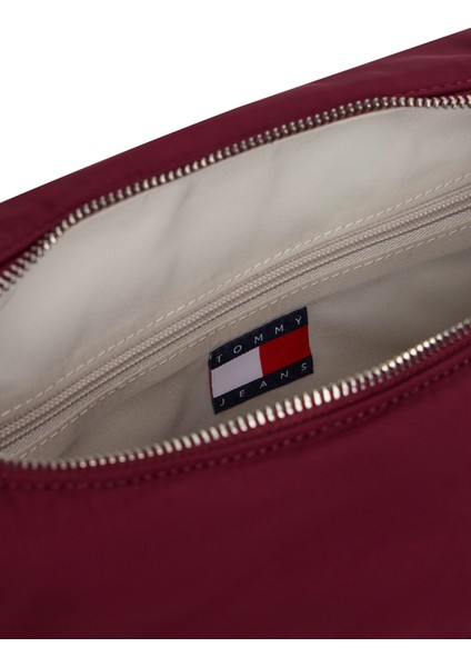 Bordo Kadın Omuz Çantası AW0AW17887XIU