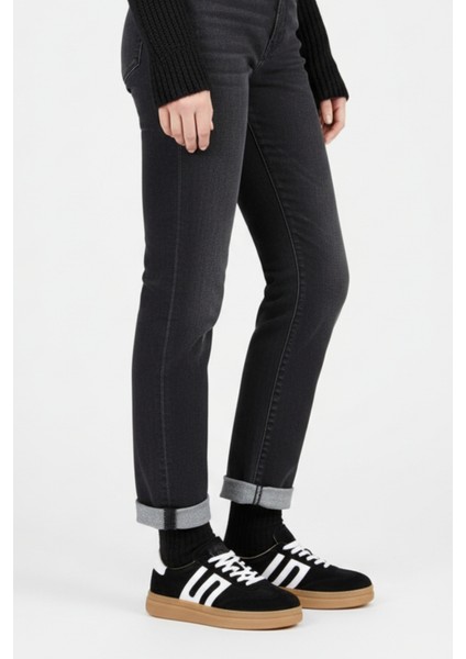 Kadın Deri Sneaker 235