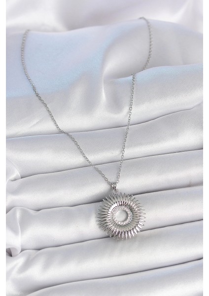 316L Çelik Gümüş Renk Zincir Zirkon Taşlı Nova Yıldız Model Kadın Kolye - TJ-BKO10046 fiyatları