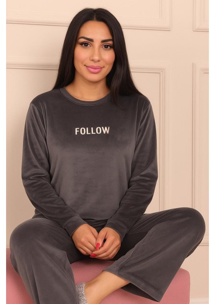 Kadın Sloganlı Uzun Kollu Kadife Pijama Takımı