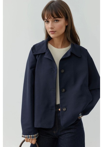 Kadın Düğmeli Içi Ekose Desenli Ceket Lacivert