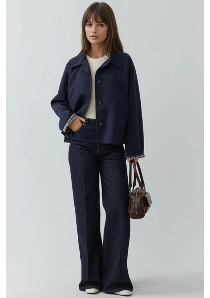 Kadın Düğmeli Içi Ekose Desenli Ceket Lacivert fırsatları