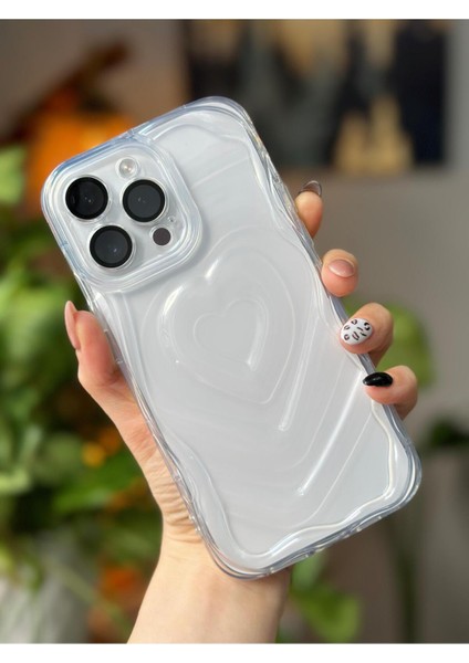 Iphone 14 Promax Şeffaf 3D Kabartma Kalp Tasarımlı Silikon Kılıf