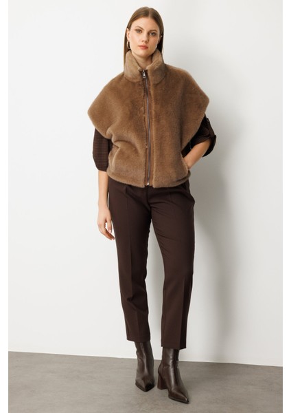 Dik Yaka Peluş Yelek fırsatları