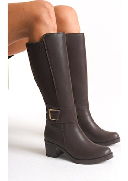 Deri Görünümlü Arkası Streç Esnek Kalın Orta Yüksek Topuklu Toka Detaylı Fermuarlı Kahve Uzun Çizme modelleri