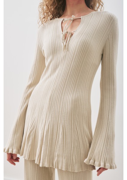 Volanlı Lastik Örgü Tunik Bej fırsatları