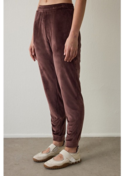 Kahverengi Yumuşak Kadife Sıcak Tutan Termal Etkili Jogger Eşofman Altı