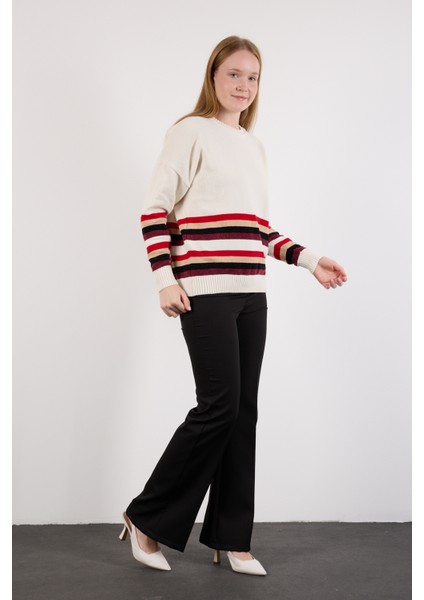 Kadın Beyaz Çizgili Bisiklet Yaka Şönil Kadife Triko Kazak