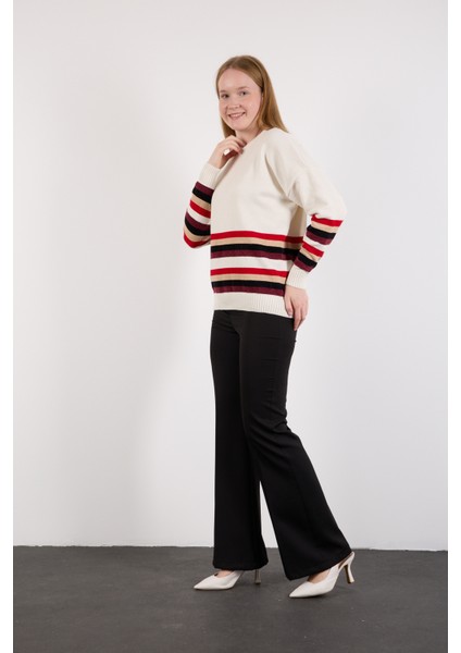 Kadın Beyaz Çizgili Bisiklet Yaka Şönil Kadife Triko Kazak