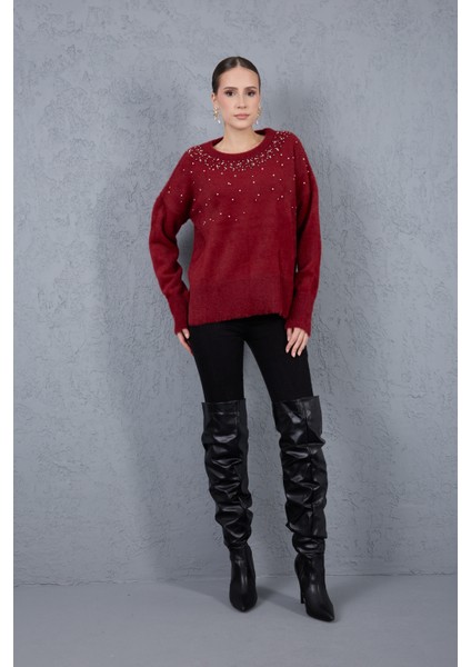Kadın Bordo Sakal Iplik Yan Yırtmaçlı Inci Detaylı Bisiklet Yaka Triko Kazak