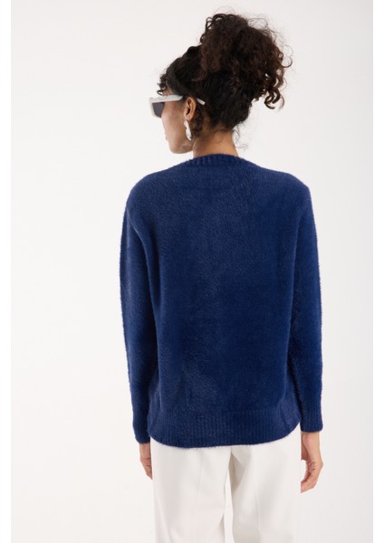 Kadın Koyu Laci Sakal Iplik Yaprak Desenli Boncuk Nakışlı Bisiklet Yaka Triko Kazak