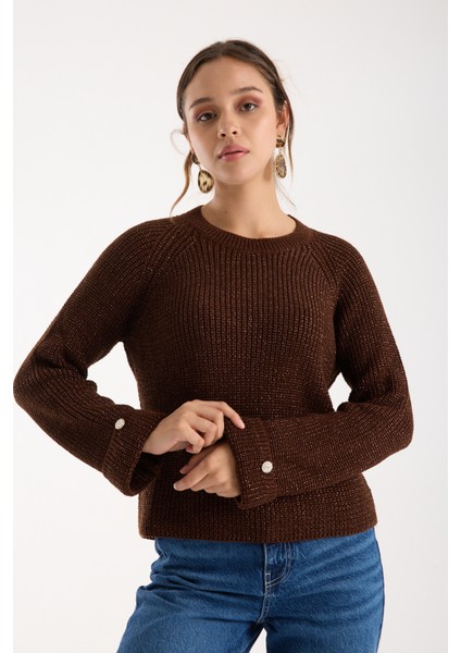 Kadın Acı Kahve Reglan Kol ve Tek Düğmeli Manşetler Bisiklet Yaka Simli Triko Kazak