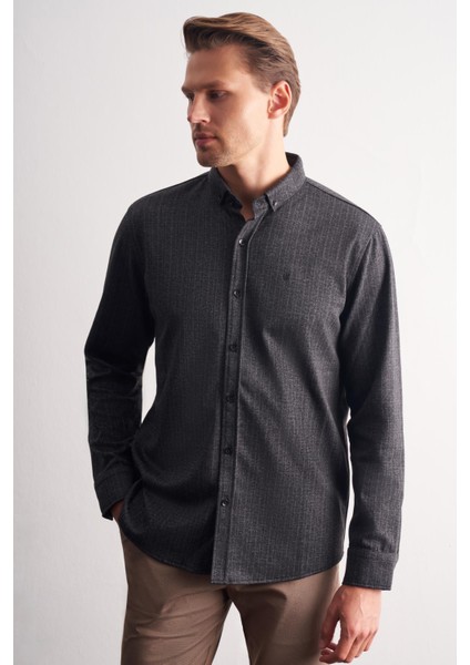 Siyah Smart Düğmeli Yaka Uzun Kol Cepsiz Slim Fit Casual Gömlek 1004255172