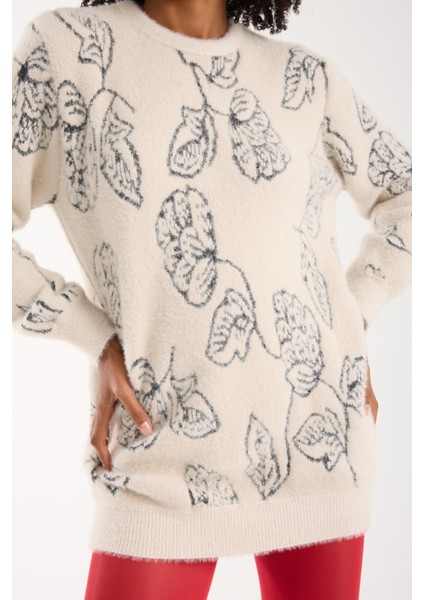Kadın Ekru Sakal Iplik Yaprak Desenli Bisiklet Yaka Triko Bluz indirimleri