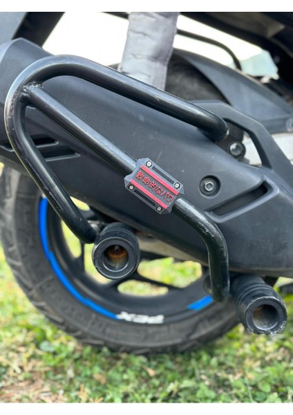 Motor Için Crash Bar Mat Siyah Kırmızı Japon Dayanıklı Motor Koruma Aksesuarı (Yan Tampon) fiyatları