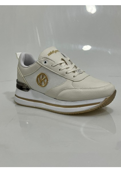 2927 Wickers-1 Bej Hafif Dolgu Bayan Spor Ayakkabı modelleri