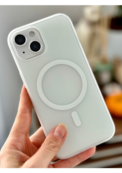 Iphone 15 - 14 ve 13 Uyumlu Kaliteli Parmak Izi Bırakmaz Gerçek Magsafe Özellikli Mat Şeffaf Kılıf fiyatları