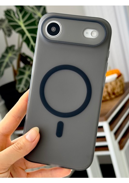 Iphone 17 Air Uyumlu Magsafe Özellikli Darbe Önleyici Şeffaf Silikon Kılıf fiyatları