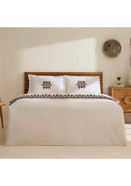 Nubea Nakışlı Çift Kişilik Nevresim Takımı Beyaz