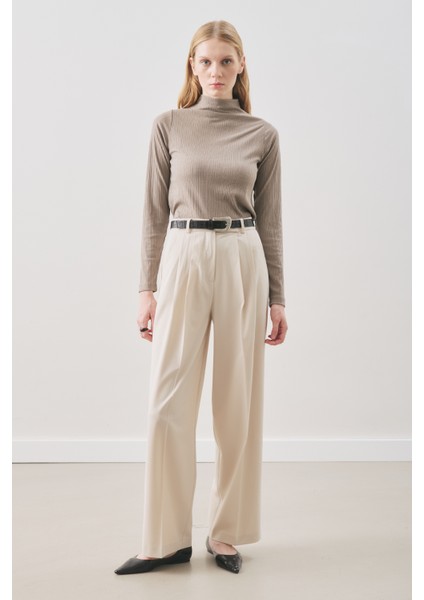 Classıc Pileli Pantolon Bej fiyatları