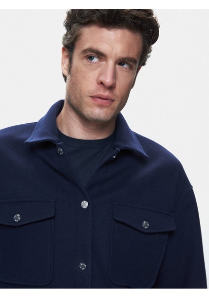 Uzun Kollu Önü Düğmeli Lacivert Ceket fırsatları