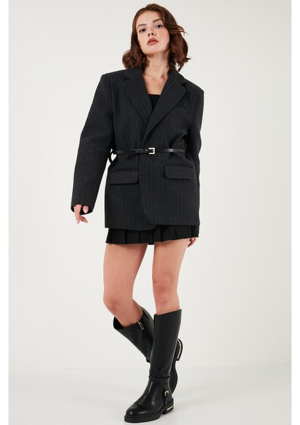 Çizgili Yün Karışımlı Oversize Fit Kruvaze Yaka Kemerli Ceket Bayan Ceket 6839634 fiyatları