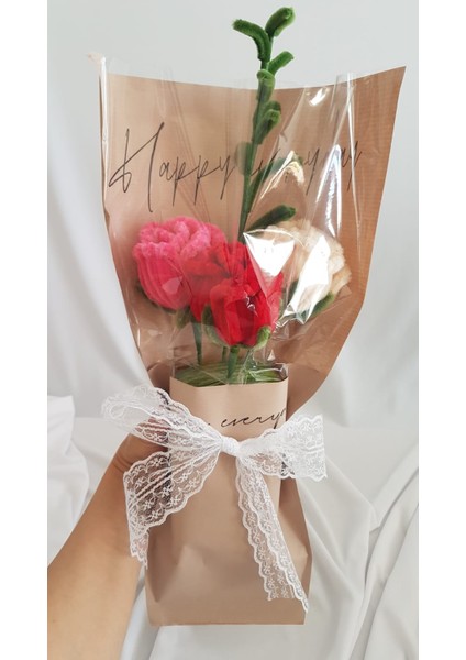 Çiçek Buketi – El Yapımı Hediyelik Aranjman