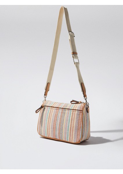 Pamuk Içerikli Çapraz Askılı Çanta modelleri