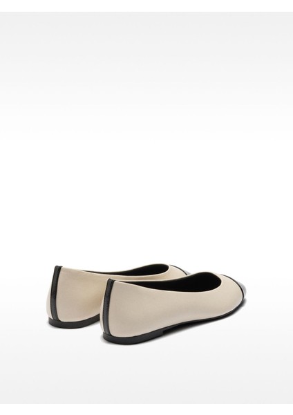 Kontrastlı Düz Babet fırsatları