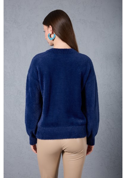 Kadın Koyu Laci Sakal Iplik Önü Boncuk Nakışlı Balon Kollu V Yaka Triko Kazak fırsatları