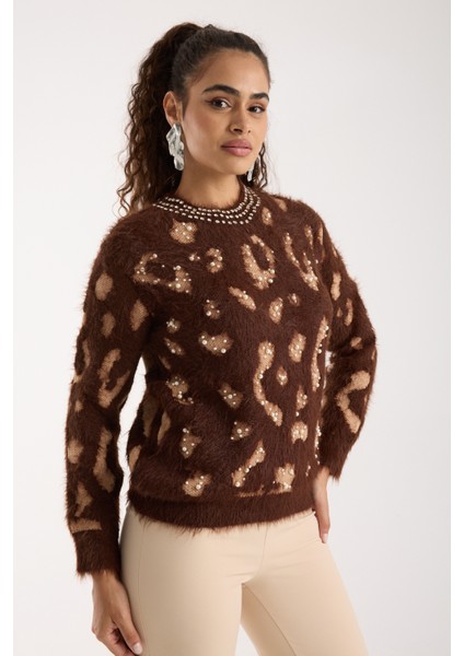 Kadın Acı Kahve Sakal Iplik Taş ve Inci Detaylı Bisiklet Yaka Triko Kazak modelleri